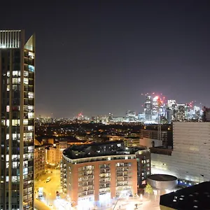 Homestay Central With Stunning Views, London