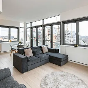 Apartment Beautiful Penthouse With Private Terrace In Greenwich Peninsula, London